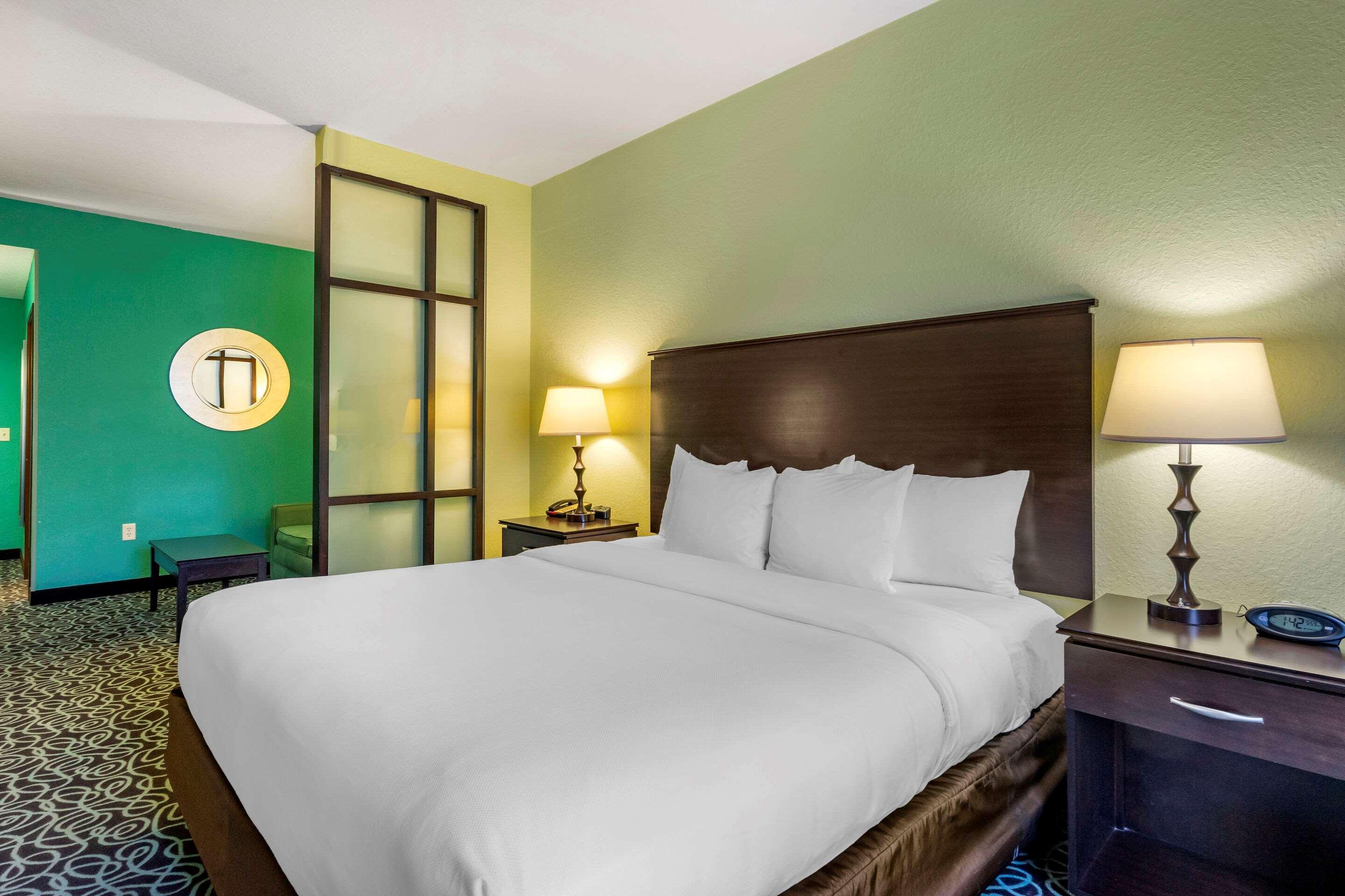 คอมฟอร์ต สวีท แอท แฟร์กราวด์ กาสิโน Hotel แทมปา ภายนอก รูปภาพ